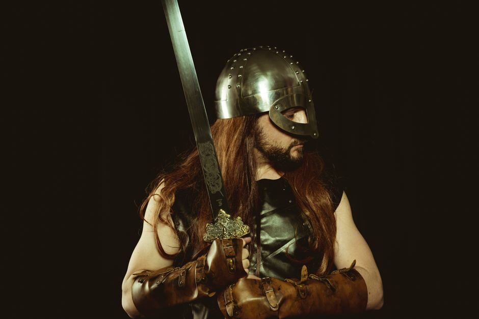 descubre qué personaje de the legend of the vox machina refleja tu personalidad gracias a nuestra prueba mbti. sumérgete en el universo de héroes y aventuras épicas y aprende cómo tu perfil mbti podría influir en tu afinidad con estos personajes cautivadores. ¡haz la prueba ahora en sportskeeda!