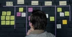 découvrez comment les équipes agiles transforment la collaboration et optimisent la productivité. apprenez les meilleures pratiques, les outils et les méthodes pour réussir dans un environnement dynamique et innovant.