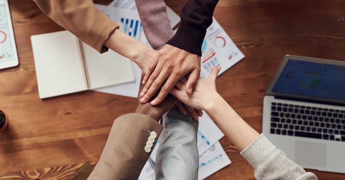 scopri i segreti di una collaborazione di successo! impara come lavorare efficacemente in team, rafforzare la comunicazione e raggiungere obiettivi comuni grazie a strategie innovative. trasforma il tuo modo di collaborare fin da oggi.
