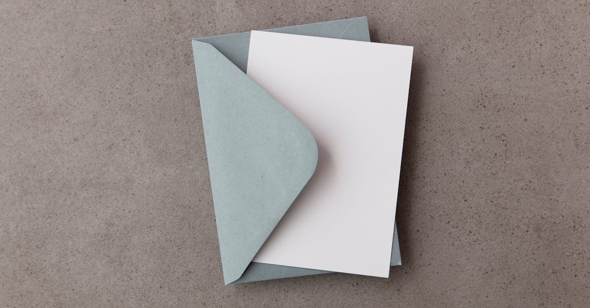 découvrez comment rédiger une lettre de motivation percutante qui captera l'attention des recruteurs. nos conseils et exemples vous aideront à mettre en valeur vos compétences et à faire ressortir votre personnalité pour décrocher le poste de vos rêves.