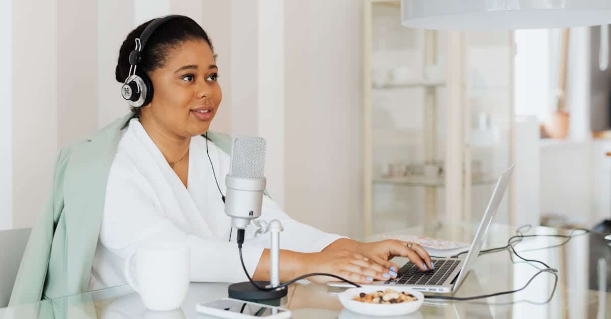 discover the importance of personal branding to build a strong and authentic image. learn how to stand out in a competitive professional world through effective strategies that showcase your skills and personality.